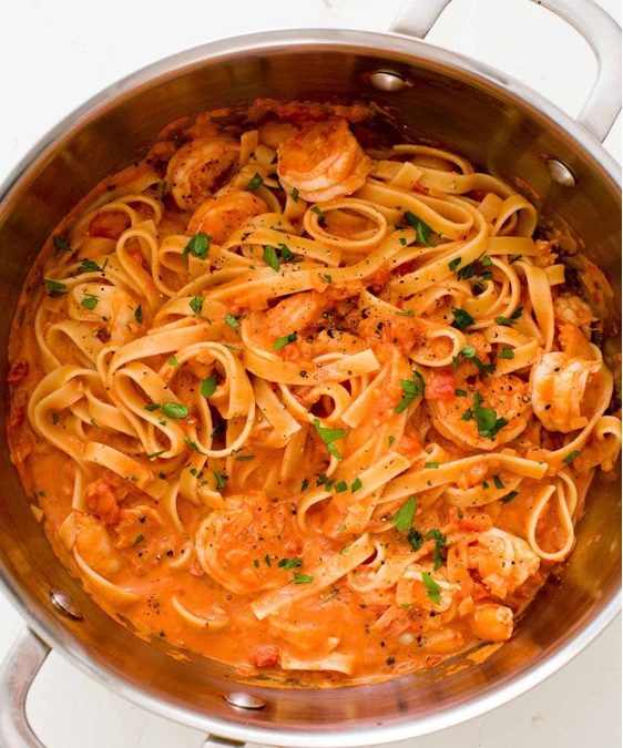 Pasta in Lemon Tomato Sauce